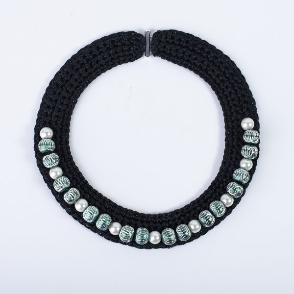 Nitho aluminium & pearl necklace