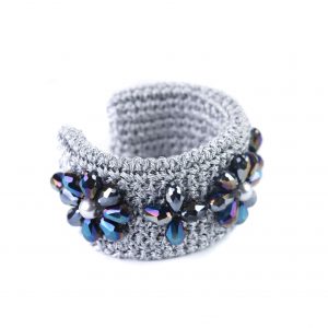 Nitho black flower bracelet BR210016