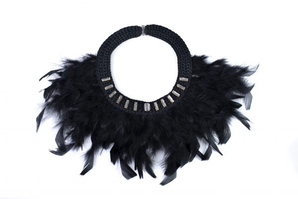 Nitho silk and feathers necklace W210026