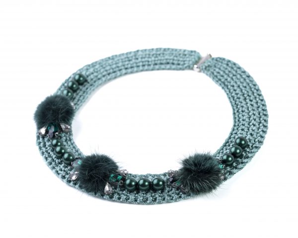 Nitho green silk necklace